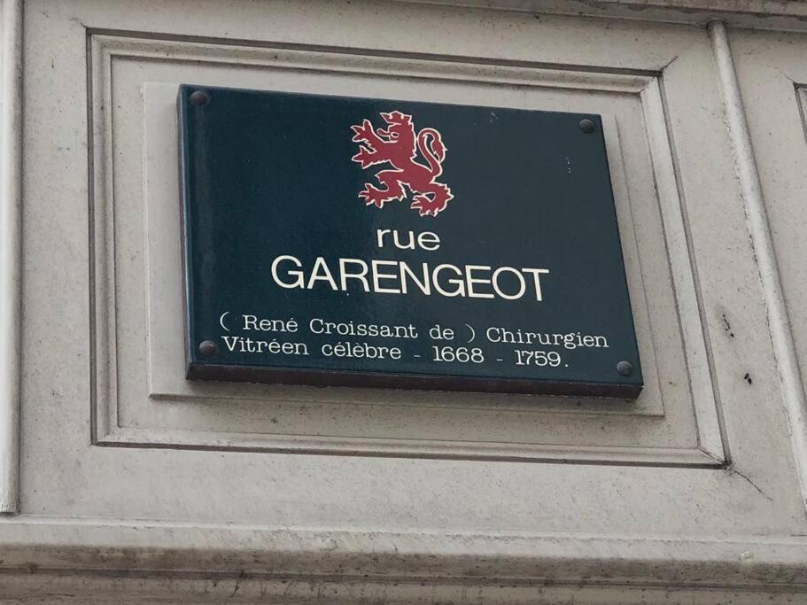 Le Garengeot 2 -wifi-centre Apartment